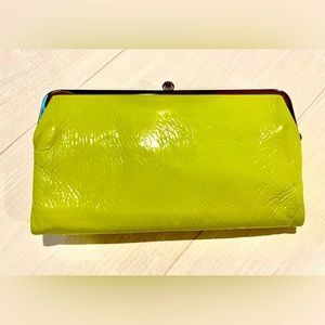 HOBO INTERNATIONAL Shiny patent wallet and convertible clutch. Perfect condition